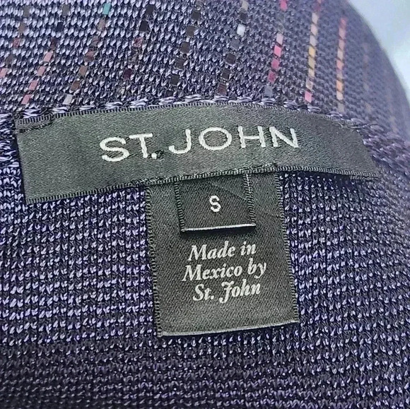 St. John Embellished Feather Sequin V-neck 3/4 sleeve Blouse Small Wool Blend - Picture 8 of 16